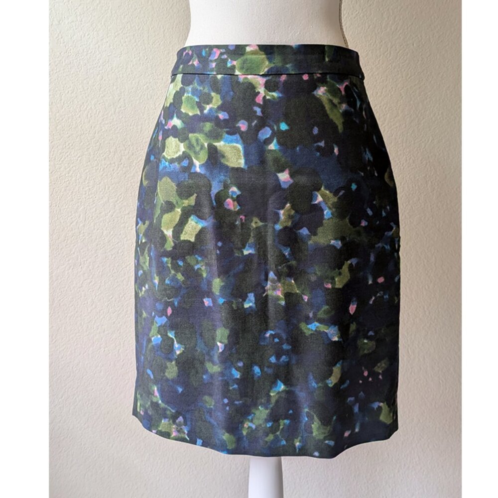 J.Crew No. 2 Pencil Skirt in Garden Shade Floral Watercolor - Size 2